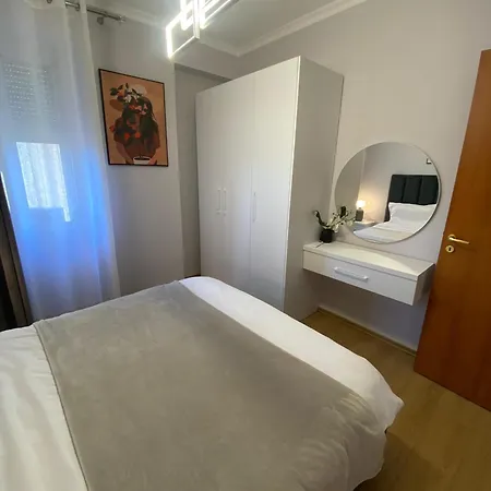 شقة Signature 11 تيرانا