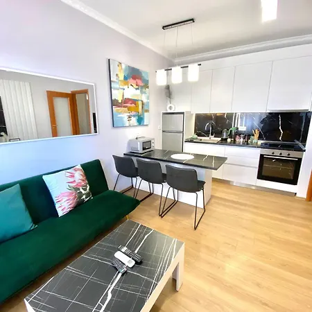 شقة Signature 11 *