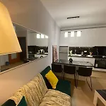 Apartment Signature 11