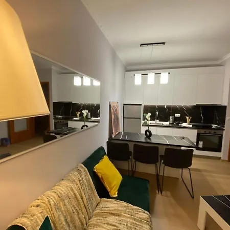 Apartment Signature 11