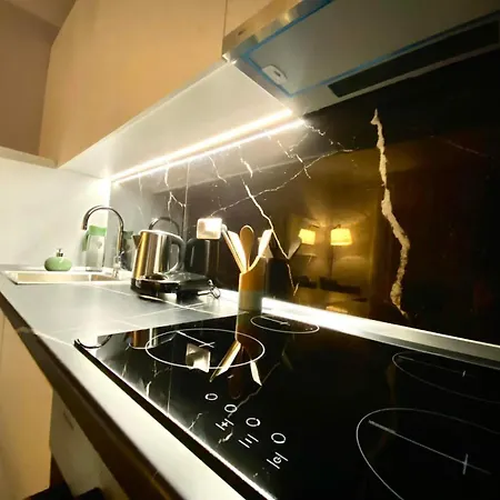 Signature 11 Apartment *