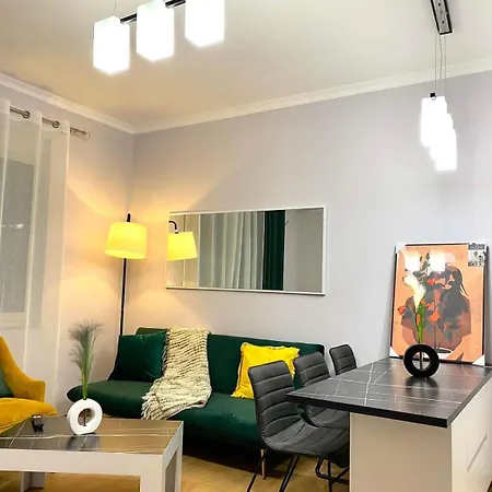 Apartment Signature 11