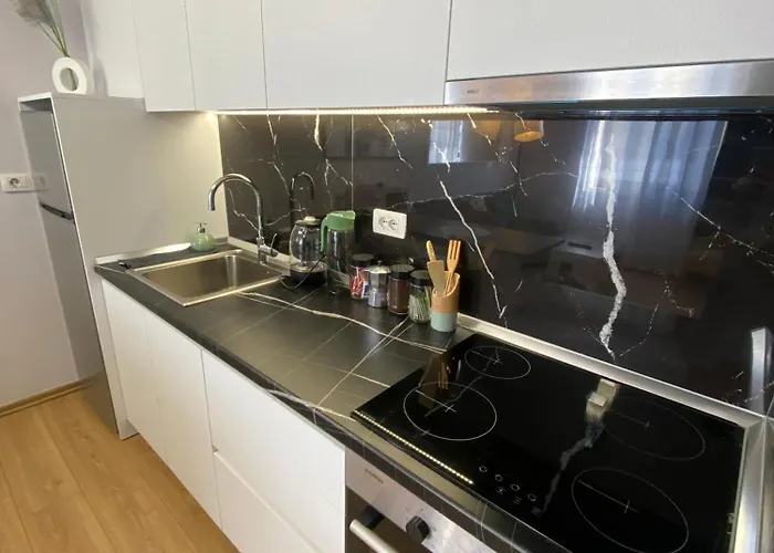 Signature 11 Apartment *